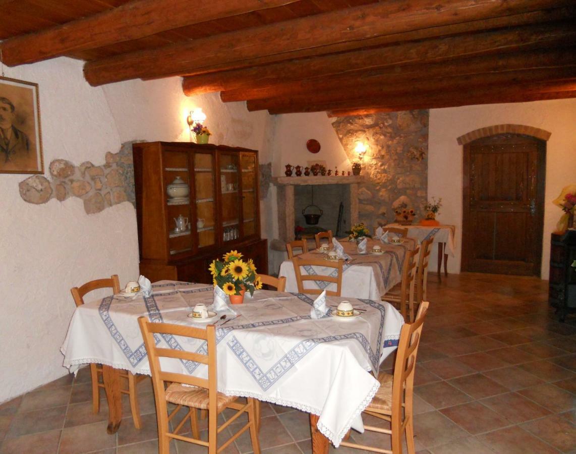 Agriturismo Lusani Caprino Veronese Eksteriør billede
